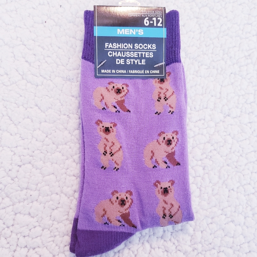 Men's Purple Grizzly Bear Socks. NWT